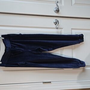 VS On Point Navy Jogger